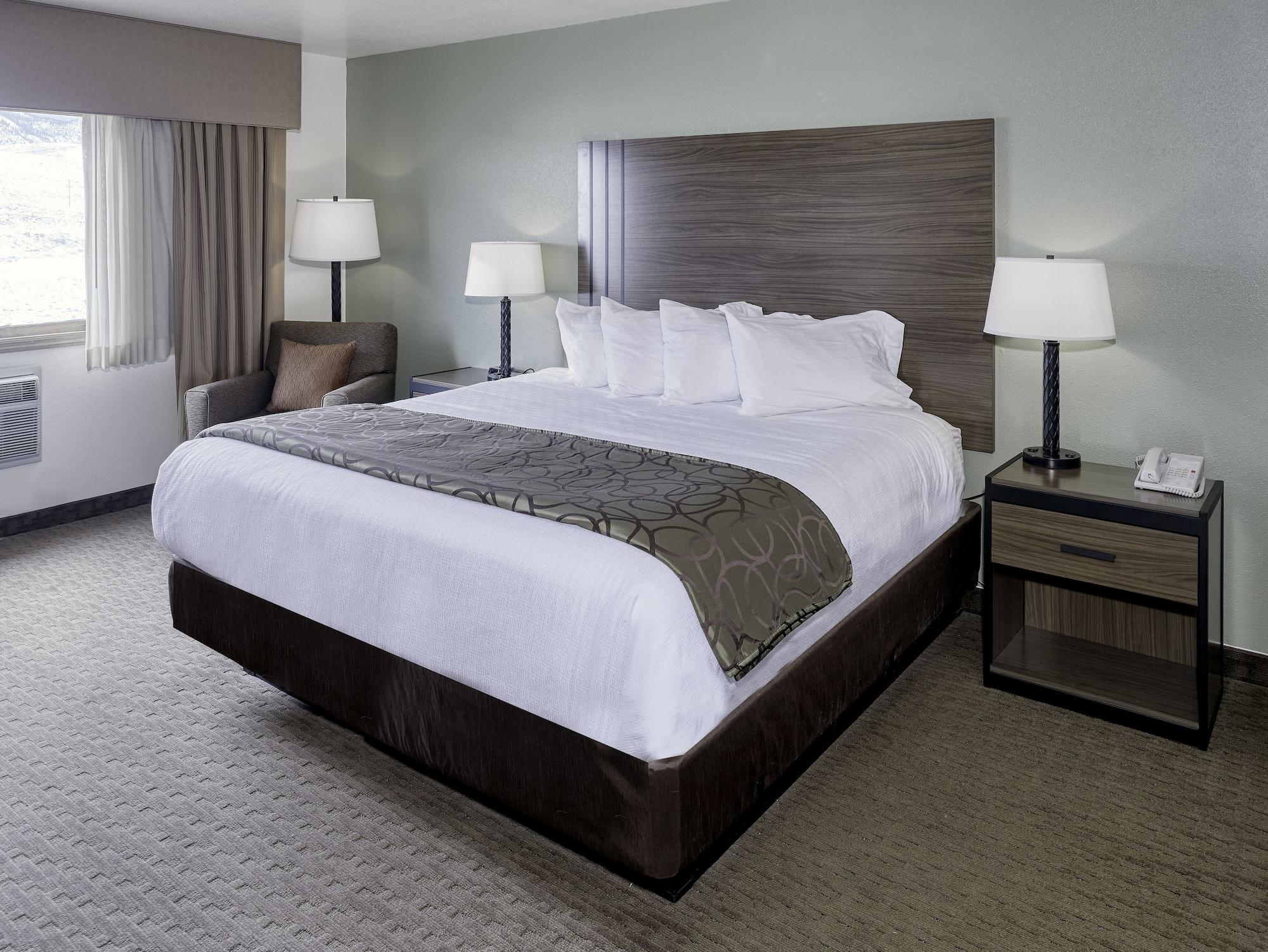 The Ridgeline Hotel At Yellowstone, Ascend Hotel Collection Гардінер Екстер'єр фото