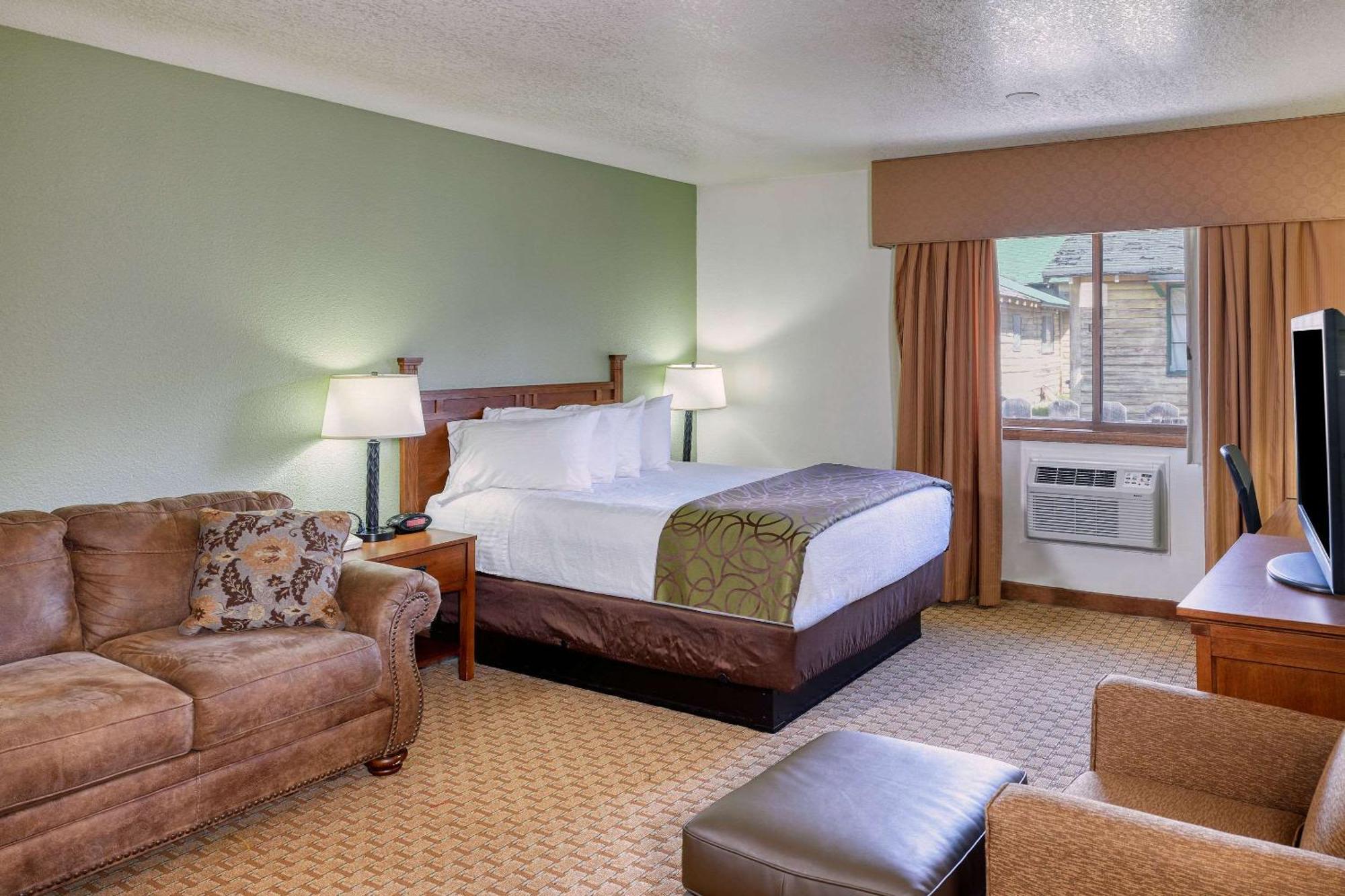 The Ridgeline Hotel At Yellowstone, Ascend Hotel Collection Гардінер Екстер'єр фото